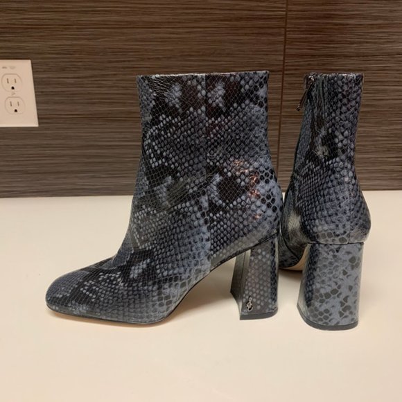 New Sam Edelman Blue Snakeskin Heel Ankle Boots - Picture 5 of 9